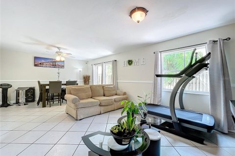 Casa en venta en Margate, Florida, 3 dormitorios, 167.97 m2 № 1253966 - foto 17