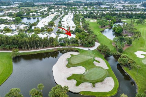 Villa ou maison à vendre à West Palm Beach, Floride: 3 chambres, 204.85 m2 № 1051435 - photo 2