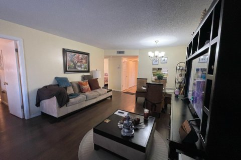Copropriété à vendre à Sunrise, Floride: 2 chambres, 78.97 m2 № 1068431 - photo 13