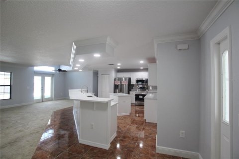Casa en venta en Moore Haven, Florida, 4 dormitorios, 211.07 m2 № 1090845 - foto 15