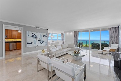 Condo in Aventura, Florida, 4 bedrooms  № 1237985 - photo 1