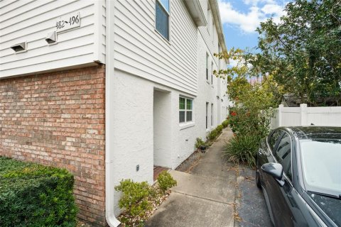 Condominio en venta en Orlando, Florida, 2 dormitorios, 90.12 m2 № 1053415 - foto 3