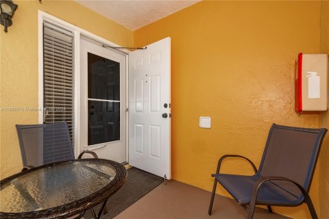 Condo in Hypoluxo, Florida, 3 bedrooms  № 1418585 - photo 28