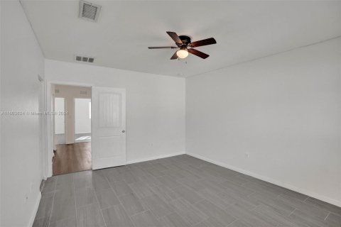 Townhouse in Miami Gardens, Florida 3 bedrooms, 147.62 sq.m. № 1225026 - photo 30