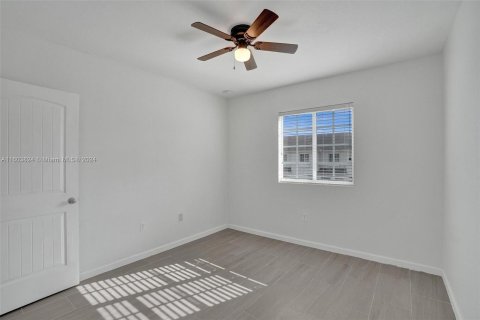 Townhouse in Miami Gardens, Florida 3 bedrooms, 147.62 sq.m. № 1225026 - photo 23