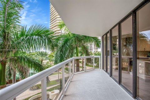 Copropriété à vendre à Aventura, Floride: 3 chambres, 181.16 m2 № 1403003 - photo 18