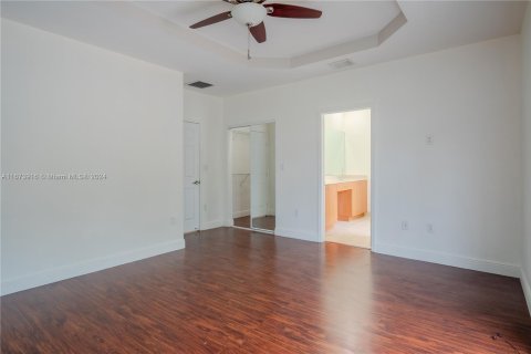 Townhouse in Miami, Florida 3 bedrooms, 173.73 sq.m. № 1397037 - photo 16