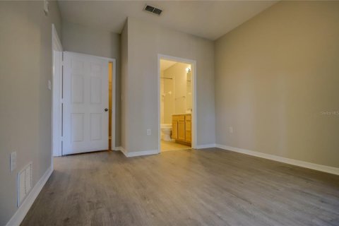 Copropriété à vendre à Tampa, Floride: 2 chambres, 97.08 m2 № 1376935 - photo 25