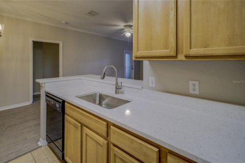 Copropriété à vendre à Tampa, Floride: 2 chambres, 97.08 m2 № 1376935 - photo 20