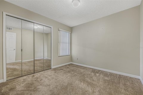 Condo in Kissimmee, Florida, 3 bedrooms  № 1387230 - photo 12