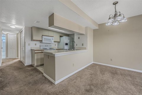 Condo in Kissimmee, Florida, 3 bedrooms  № 1387230 - photo 18