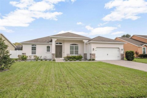 Villa ou maison à vendre à DeLand, Floride: 3 chambres, 218.88 m2 № 1387280 - photo 1