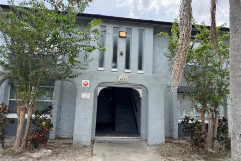 Condominio en venta en Orlando, Florida, 3 dormitorios, 117.99 m2 № 1387278 - foto 1