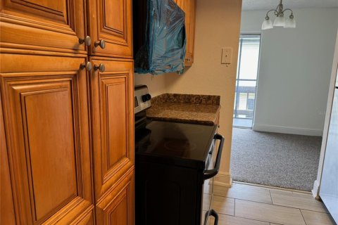 Condo in Orlando, Florida, 3 bedrooms  № 1387278 - photo 9