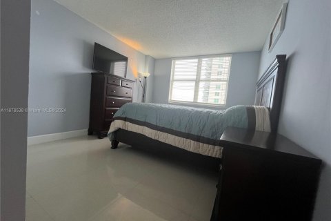 Copropriété à vendre à Miami, Floride: 2 chambres, 91.51 m2 № 1405959 - photo 13