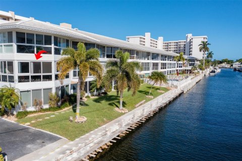 Condo in Fort Lauderdale, Florida, 2 bedrooms  № 1242302 - photo 27