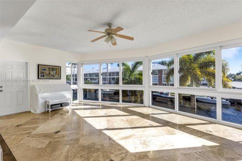 Copropriété à vendre à Fort Lauderdale, Floride: 2 chambres, 153.1 m2 № 1242302 - photo 11