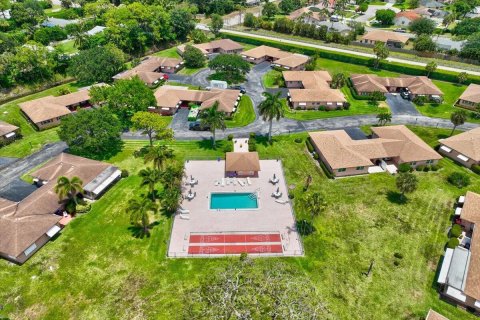 Villa ou maison à vendre à Delray Beach, Floride: 2 chambres, 106.84 m2 № 1160833 - photo 1