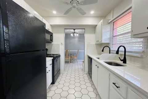 Copropriété à vendre à West Palm Beach, Floride: 2 chambres, 82.5 m2 № 1034053 - photo 27