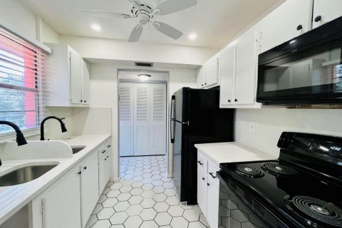 Copropriété à vendre à West Palm Beach, Floride: 2 chambres, 82.5 m2 № 1034053 - photo 23