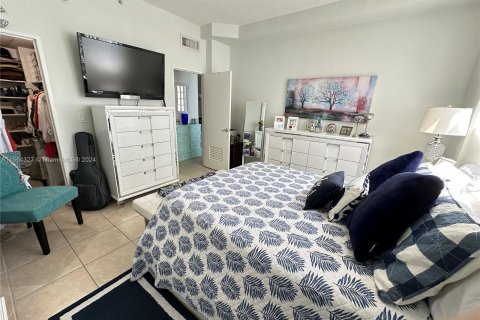 Copropriété à vendre à Hollywood, Floride: 1 chambre, 82.03 m2 № 1075076 - photo 16