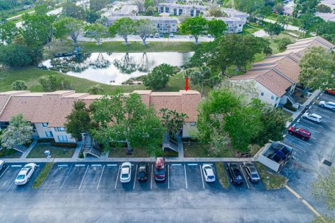 Copropriété à vendre à Boca Raton, Floride: 2 chambres, 88.26 m2 № 1040647 - photo 14