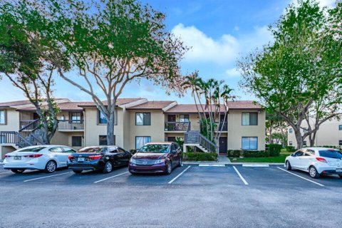 Condo in Boca Raton, Florida, 2 bedrooms  № 1040647 - photo 16