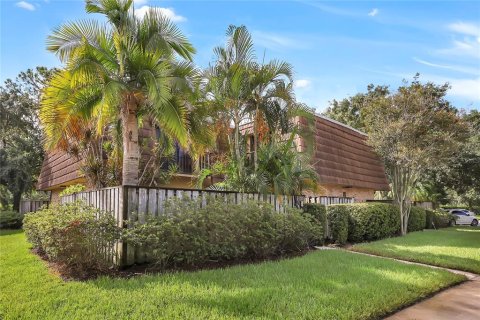 Condo in Orlando, Florida, 2 bedrooms  № 1338184 - photo 25