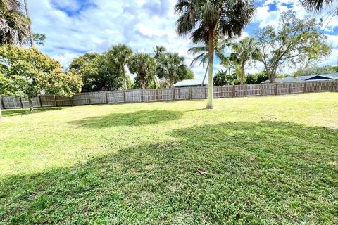 House in Wellington, Florida 3 bedrooms, 213.02 sq.m. № 1020224 - photo 7