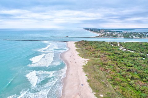 Condo in Hutchinson Island South, Florida, 2 bedrooms  № 1051429 - photo 4