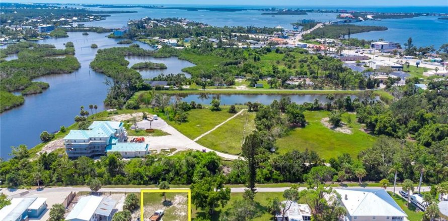 Terrain à Englewood, Floride № 1286331