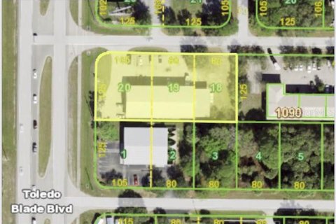 Terreno en venta en Port Charlotte, Florida № 1194394 - foto 1