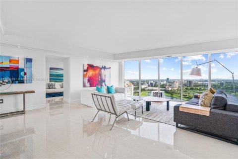 Copropriété à vendre à Aventura, Floride: 4 chambres, 252.69 m2 № 1294055 - photo 4