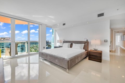 Copropriété à vendre à Aventura, Floride: 4 chambres, 252.69 m2 № 1294055 - photo 26