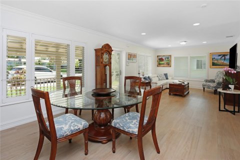 Casa en venta en Hollywood, Florida, 3 dormitorios, 185.43 m2 № 1281842 - foto 13