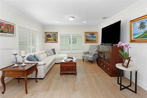 Casa en venta en Hollywood, Florida, 3 dormitorios, 185.43 m2 № 1281842 - foto 7