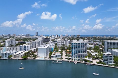 Copropriété à vendre à Miami Beach, Floride: 2 chambres, 88.26 m2 № 1281841 - photo 25