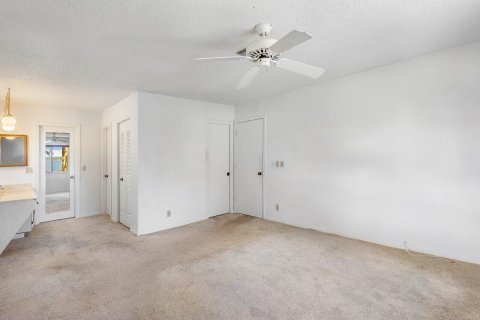 Condo in Delray Beach, Florida, 2 bedrooms  № 1071344 - photo 7