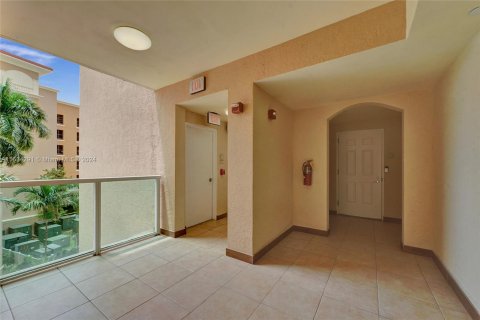 Copropriété à vendre à Aventura, Floride: 3 chambres, 173.36 m2 № 1294732 - photo 10