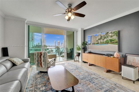 Condominio en venta en Aventura, Florida, 3 dormitorios, 173.36 m2 № 1294732 - foto 12