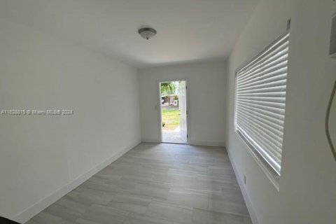 Immobilier commercial à vendre à Fort Lauderdale, Floride: 169.64 m2 № 1282766 - photo 30