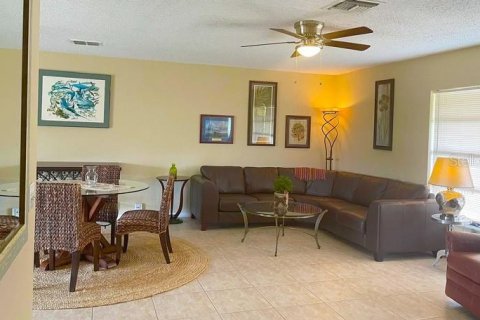 Casa en venta en Port St. Lucie, Florida, 3 dormitorios, 106.65 m2 № 1020465 - foto 3