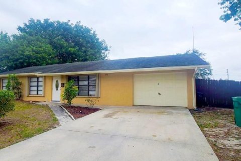 Casa en venta en Port St. Lucie, Florida, 3 dormitorios, 106.65 m2 № 1020465 - foto 2