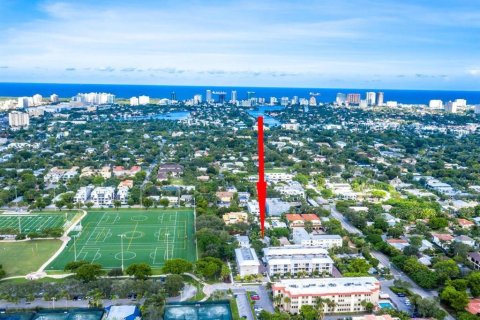 Villa ou maison à vendre à Fort Lauderdale, Floride: 3 chambres, 344.48 m2 № 1210440 - photo 2