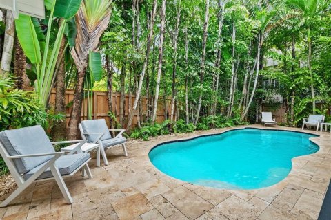 Casa en venta en Fort Lauderdale, Florida, 3 dormitorios, 344.48 m2 № 1210440 - foto 29