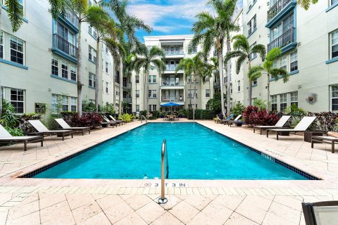 Condo in Fort Lauderdale, Florida, 2 bedrooms  № 1033876 - photo 18