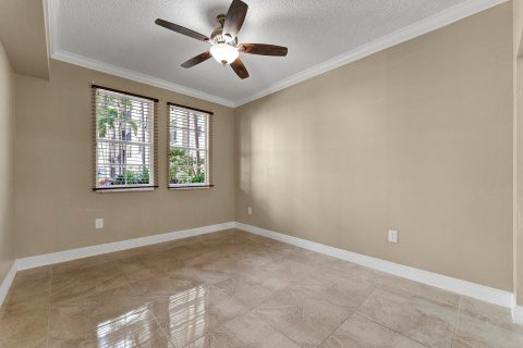 Condo in Fort Lauderdale, Florida, 2 bedrooms  № 1033876 - photo 25