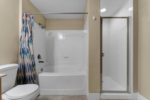 Condo in Fort Lauderdale, Florida, 2 bedrooms  № 1033876 - photo 26