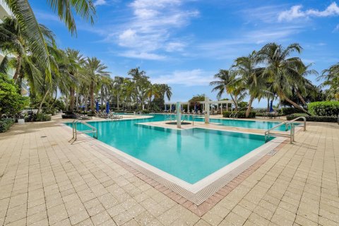 Copropriété à vendre à Pompano Beach, Floride: 2 chambres, 195.84 m2 № 1050120 - photo 7