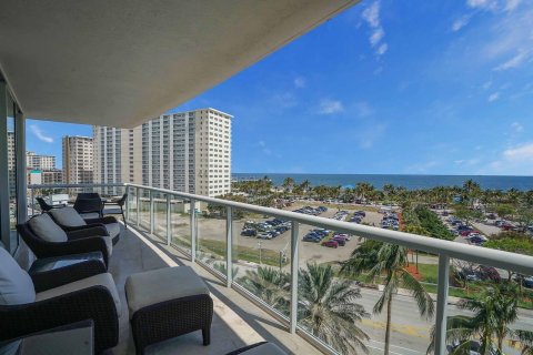 Copropriété à vendre à Pompano Beach, Floride: 2 chambres, 195.84 m2 № 1050120 - photo 17